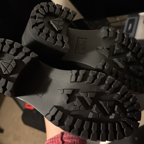 Rock & Candy by Zigi 10 M Helia Boot Black Faux Leather Chunky Heel New - Picture 14 of 14